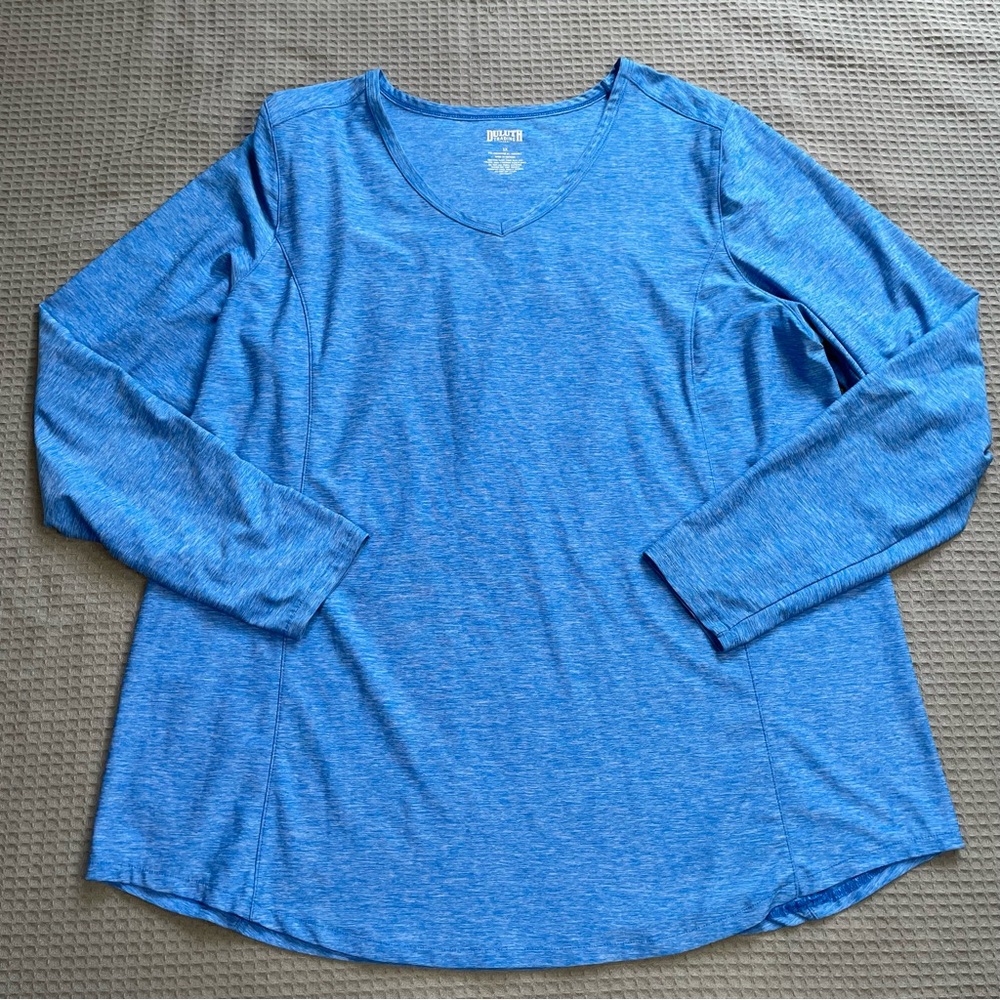 Duluth Trading Armachillo Tee Shirt 1X Womens V-neck Blue Cooling Long Sleeve